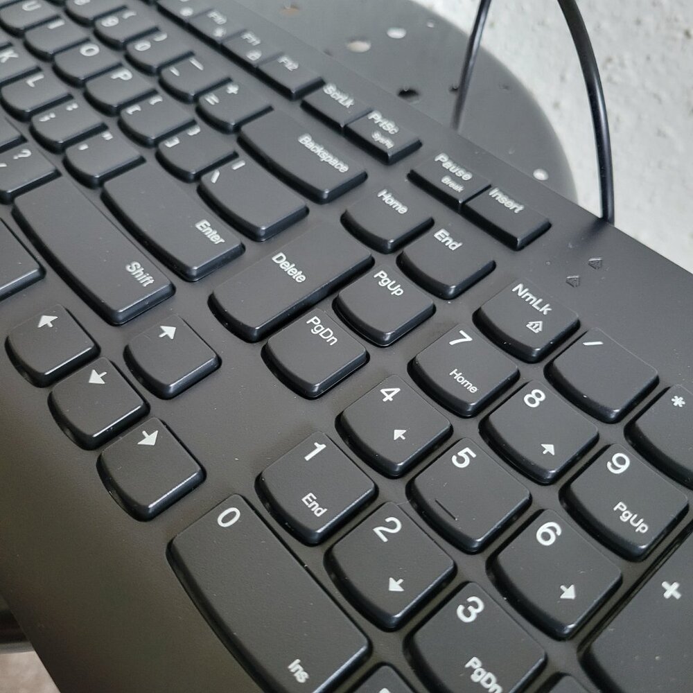 Lenovo Calliope USB Keyboard (Black) - Picture 3 of 4